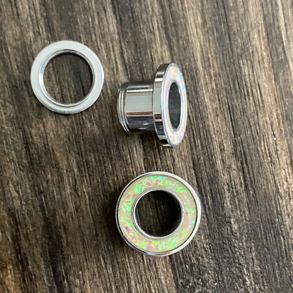 00g Opal glitter flaked gauges